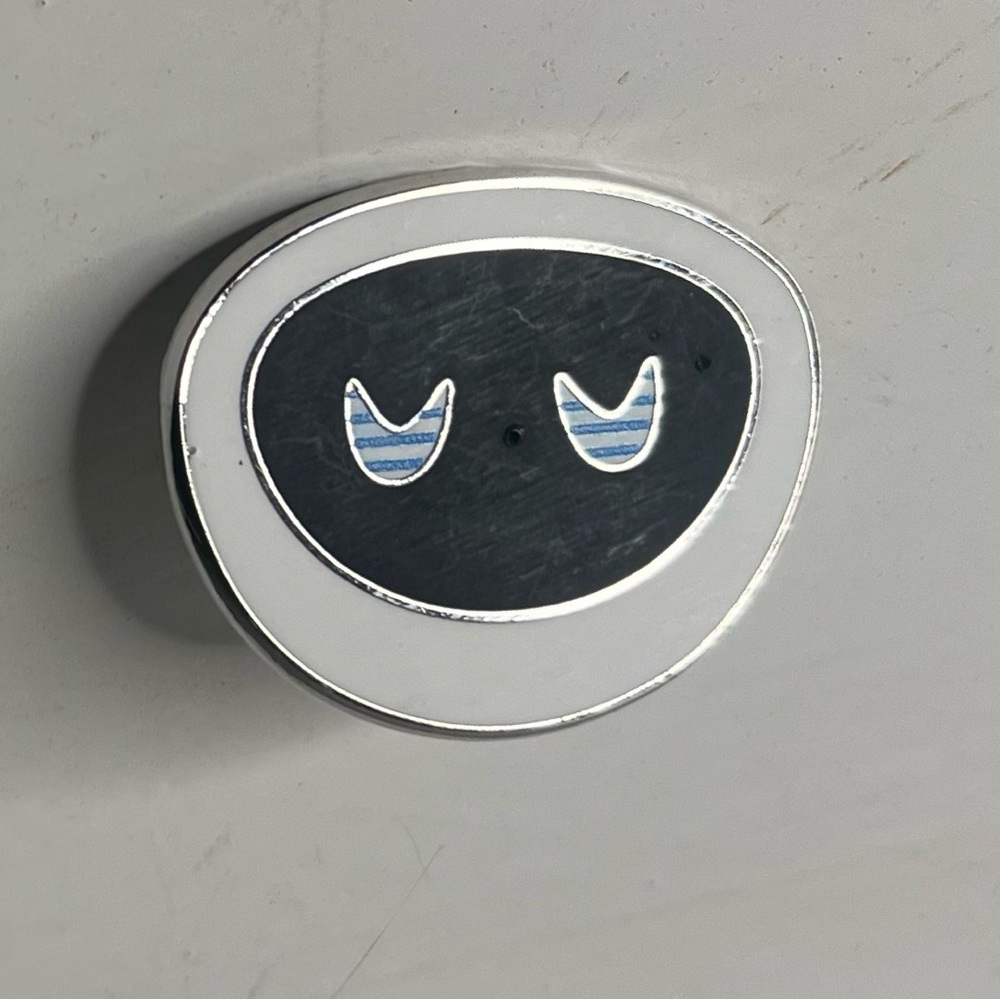 Disney Trading Pin WALL-E Emoji Happy - Picture 2 of 3